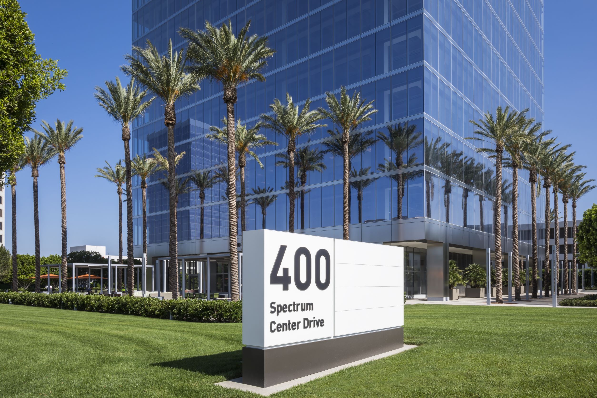 400 Spectrum Center Dr Irvine CA 92618