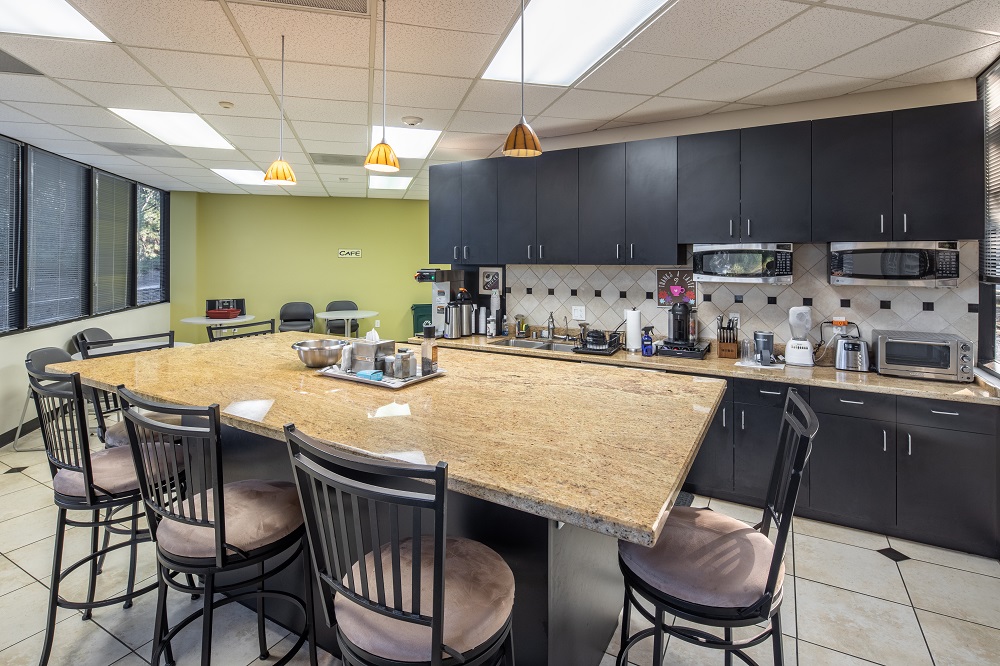 23212 Mill Creek Dr Laguna Hills CA 92653