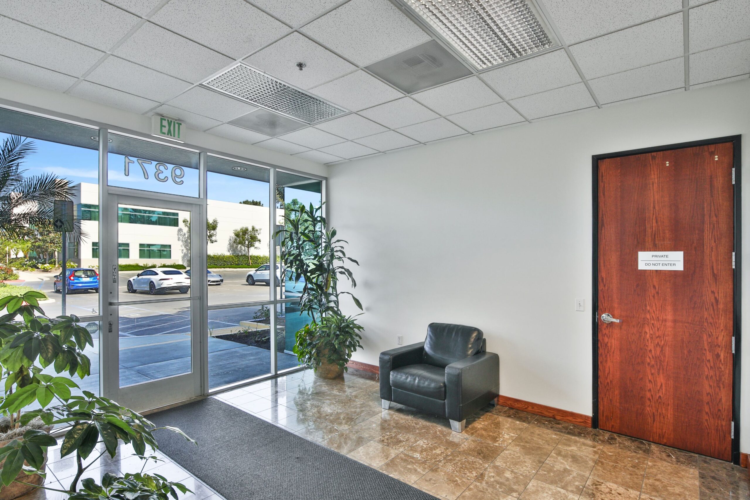 9371 Irvine Blvd Irvine CA 92618